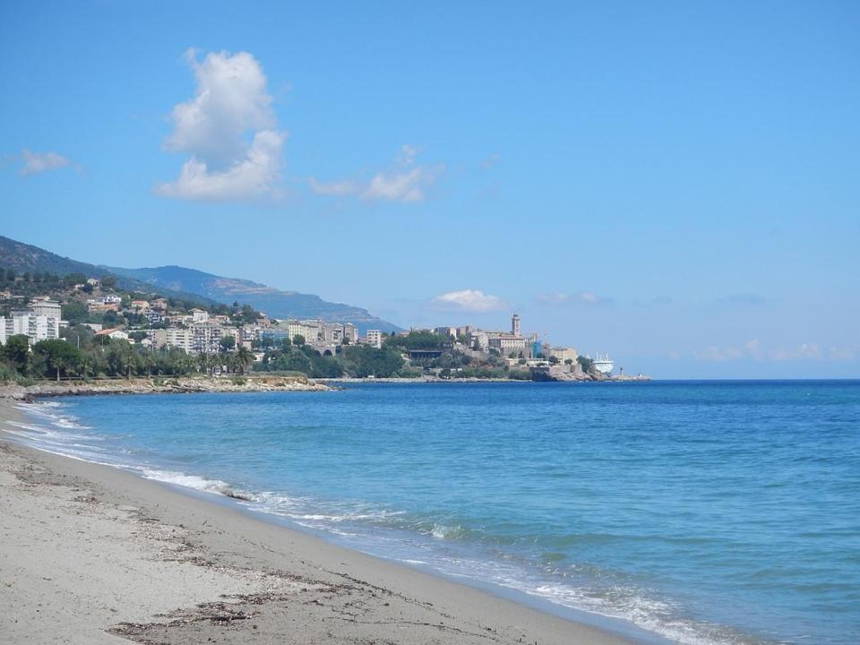 Ernella Appartement Bastia  Buitenkant foto